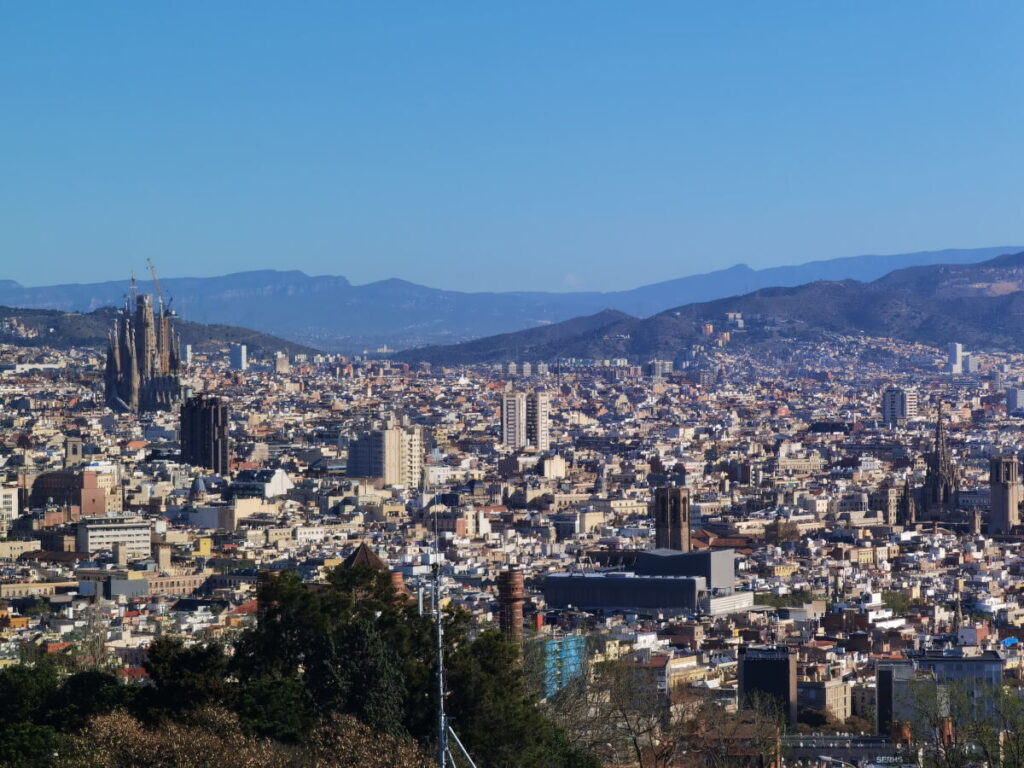 Barcelona Ausblick aus der Montjuïc Seilbahn
